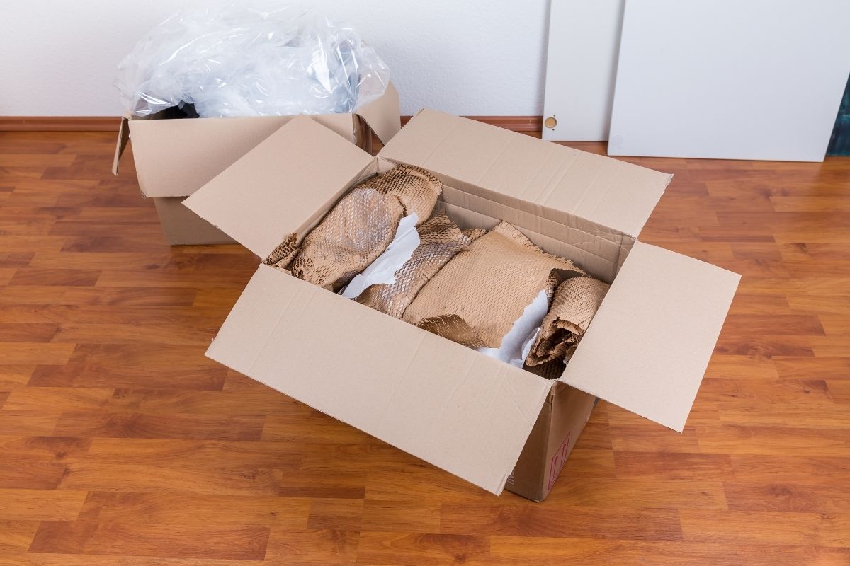Eco-friendly materials used to wrap fragile items for a move